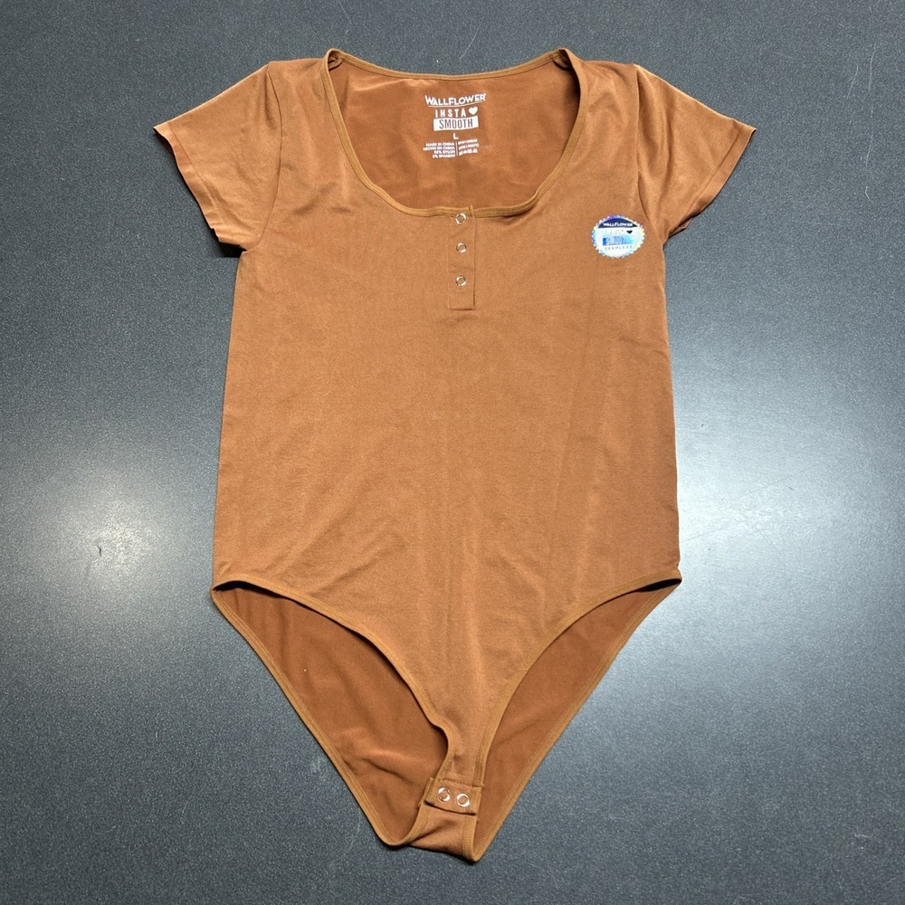 Wallflower INSTA Bodysuit Women's Size L Brown Seamless Stretch Short Sleeves